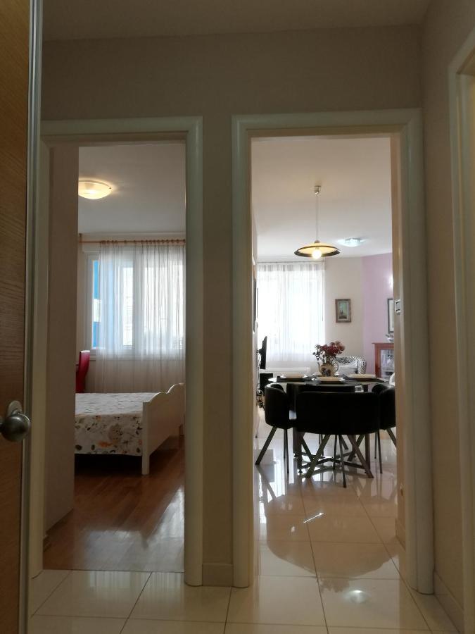 Near Beach Apartment Reno With Private Parking Split Dış mekan fotoğraf