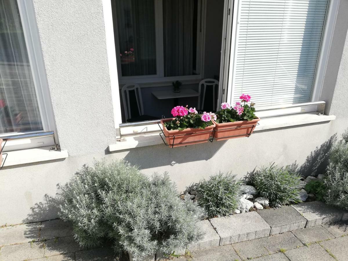 Near Beach Apartment Reno With Private Parking Split Dış mekan fotoğraf